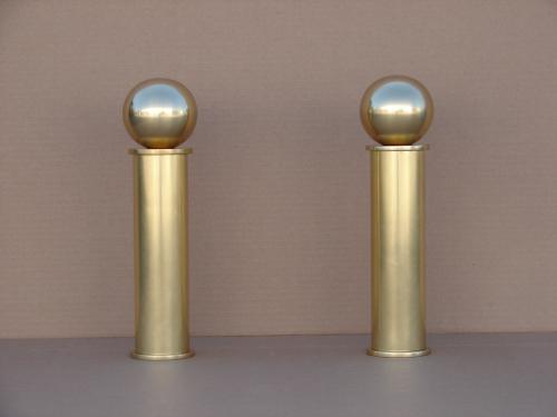 88 MAN 7 ROUND AND BALL ANDIRONS