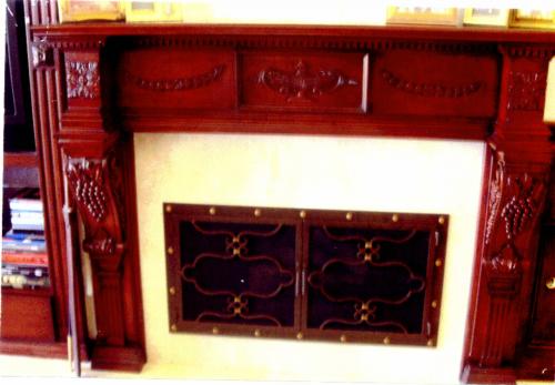 92-Custom Fireplace Door 05